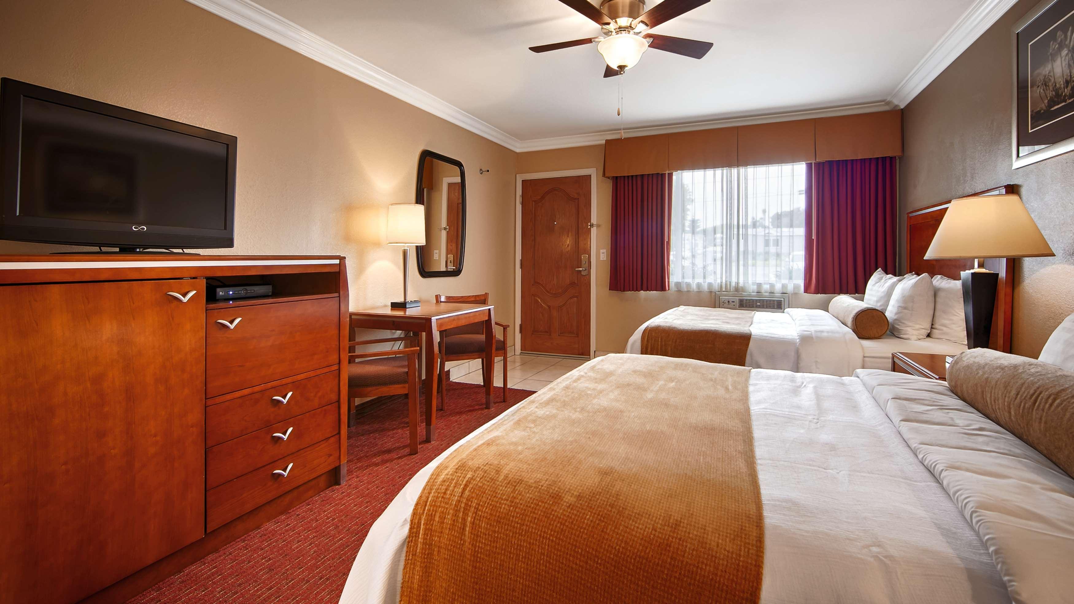 Hotel Western Tradewinds