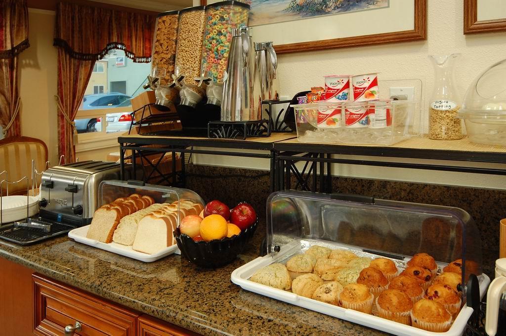 Western Tradewinds 3* Morro Bay