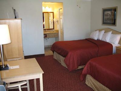 Western Tradewinds Hotel