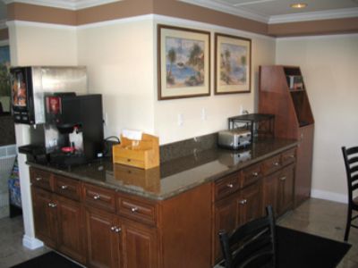 Hotel Western Tradewinds