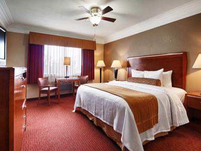 Western Tradewinds Hotel 3*